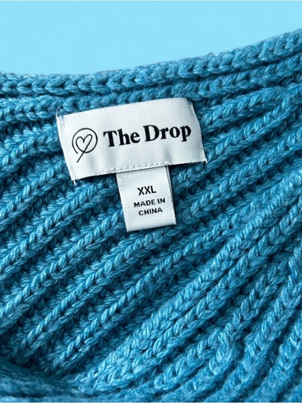 Blue Ribbed V-Neck Knit  Tank - Picture 3 of 4